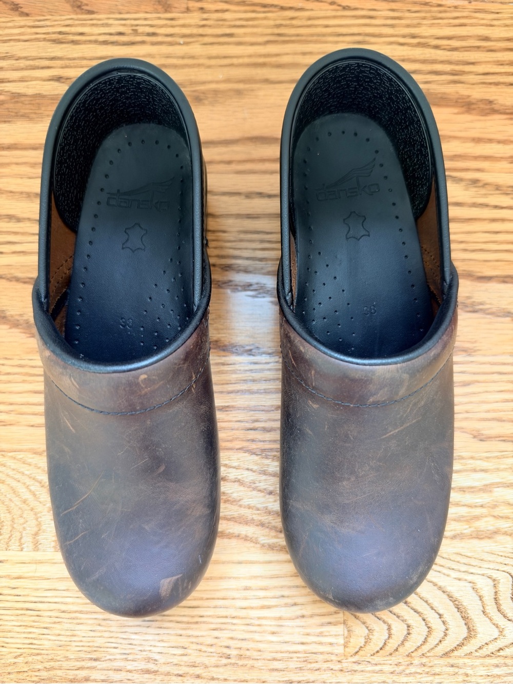Dansko Pro Clogs Antique Oiled Brown Leather size EU 38 NEW
